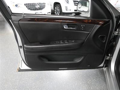 2007 Cadillac DTS Performance - Photo 25 - Addison, IL 60101