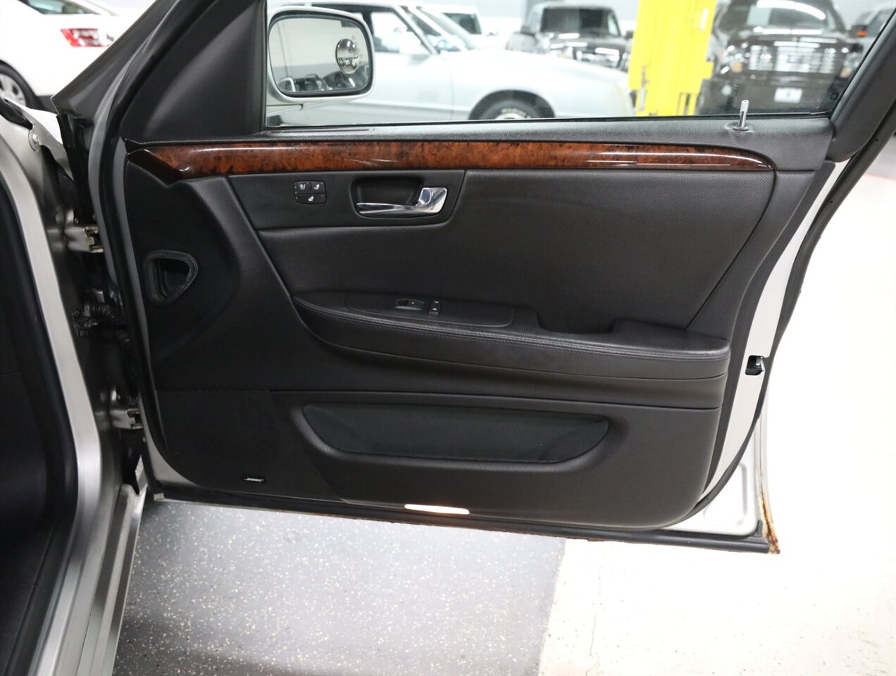 2007 Cadillac DTS Performance - Photo 18 - Addison, IL 60101