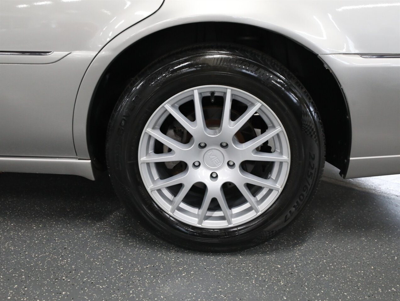 2007 Cadillac DTS Performance - Photo 41 - Addison, IL 60101