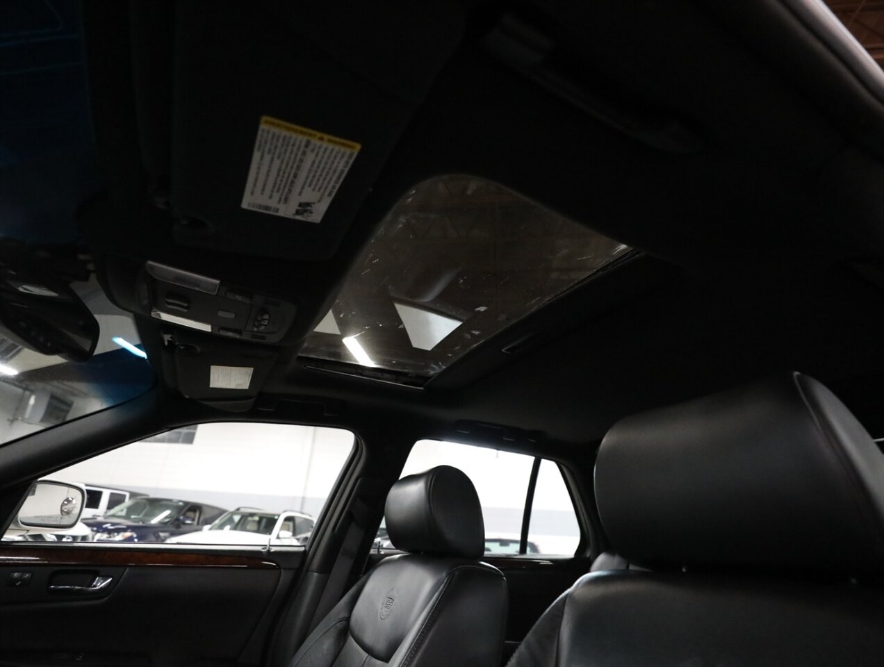 2007 Cadillac DTS Performance - Photo 31 - Addison, IL 60101