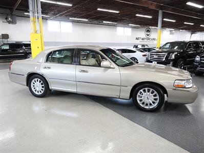 2007 Lincoln Town Car Signature   - Photo 8 - Addison, IL 60101