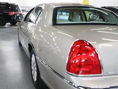 2007 Lincoln Town Car Signature   - Photo 13 - Addison, IL 60101