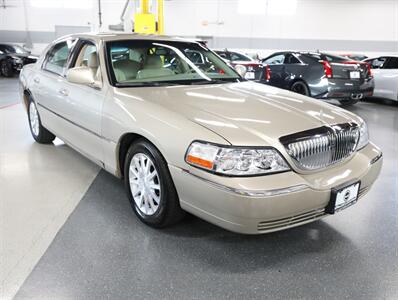 2007 Lincoln Town Car Signature   - Photo 7 - Addison, IL 60101