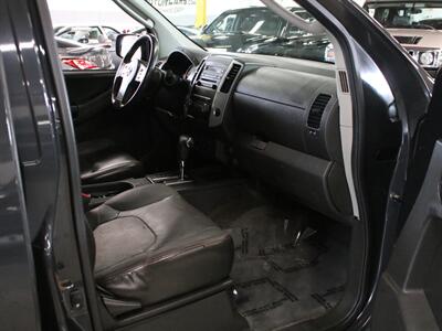 2012 Nissan Xterra PRO-4X 4X4   - Photo 18 - Addison, IL 60101