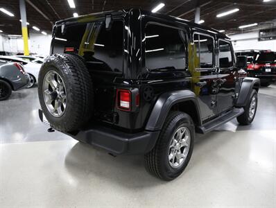 2020 Jeep Wrangler Unlimited Freedom   - Photo 10 - Addison, IL 60101