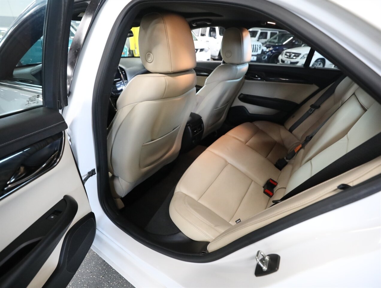 2018 Cadillac ATS 2.0T Luxury - Photo 24 - Addison, IL 60101