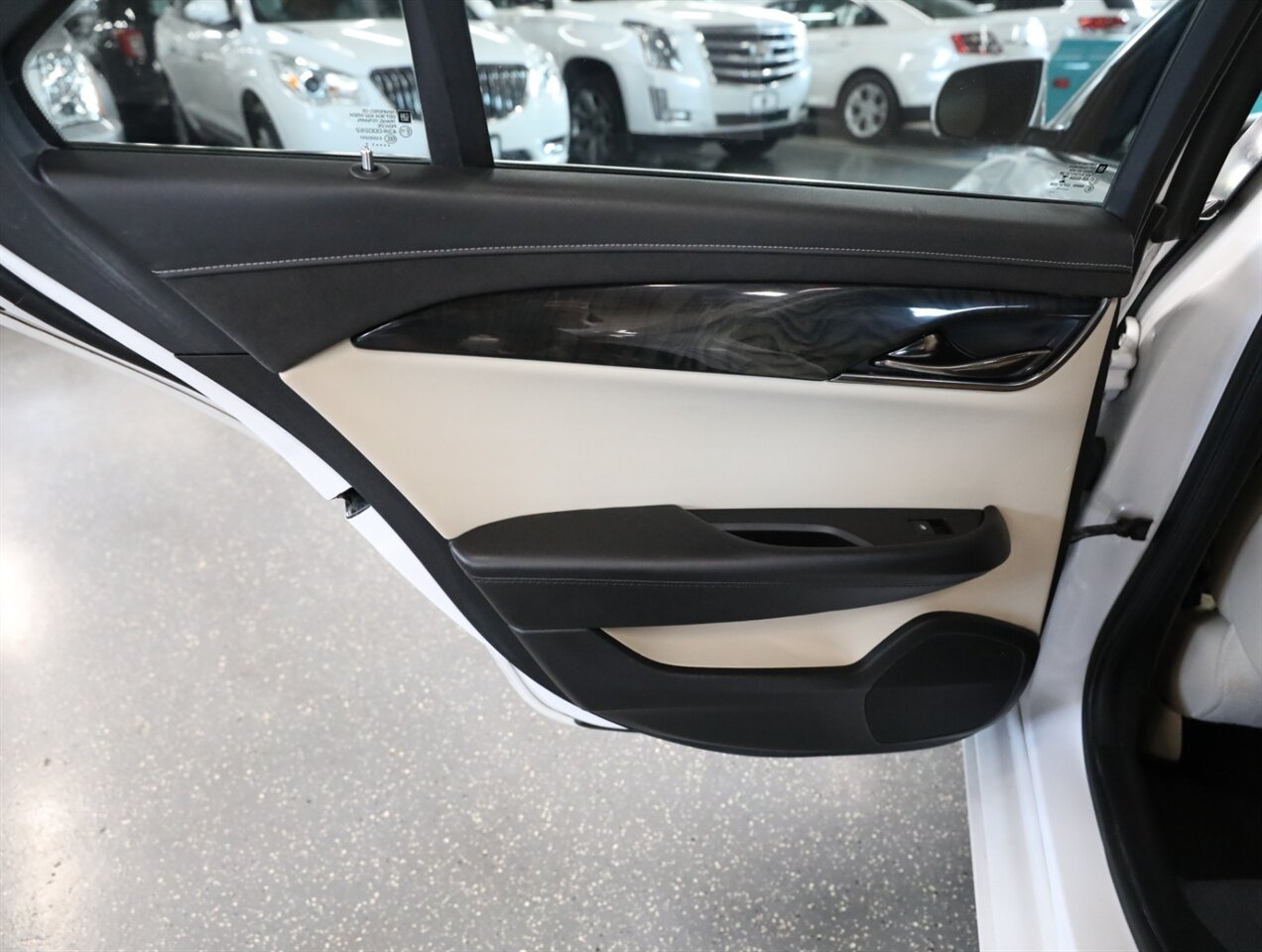 2018 Cadillac ATS 2.0T Luxury - Photo 23 - Addison, IL 60101