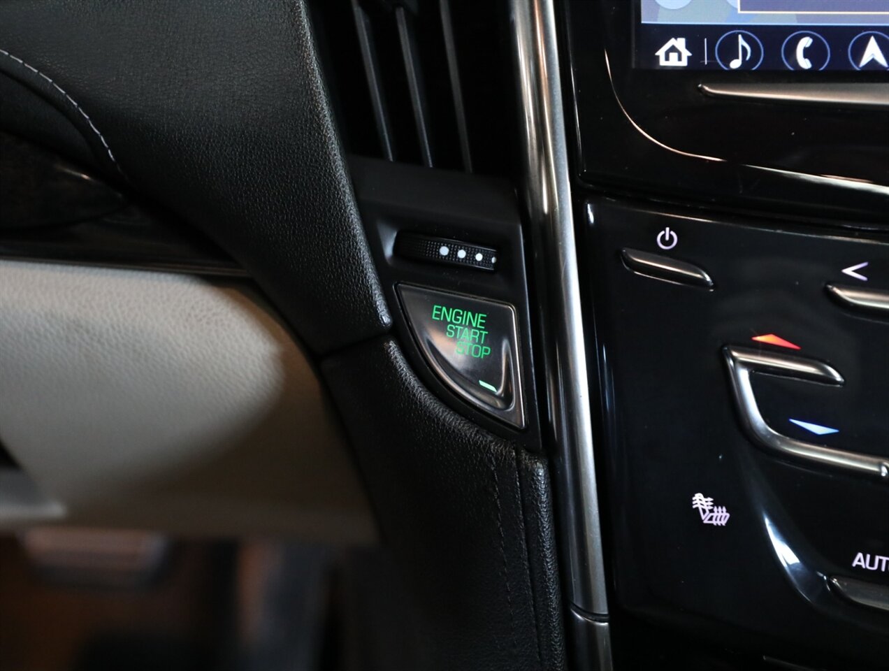 2018 Cadillac ATS 2.0T Luxury - Photo 36 - Addison, IL 60101