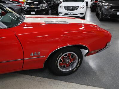 1972 Oldsmobile 442 Convertible   - Photo 13 - Addison, IL 60101