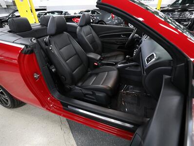 2013 Volkswagen Eos Sport   - Photo 20 - Addison, IL 60101