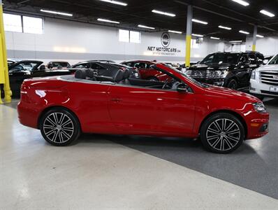 2013 Volkswagen Eos Sport   - Photo 9 - Addison, IL 60101