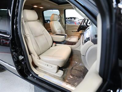 2013 Cadillac Escalade EXT Premium   - Photo 18 - Addison, IL 60101