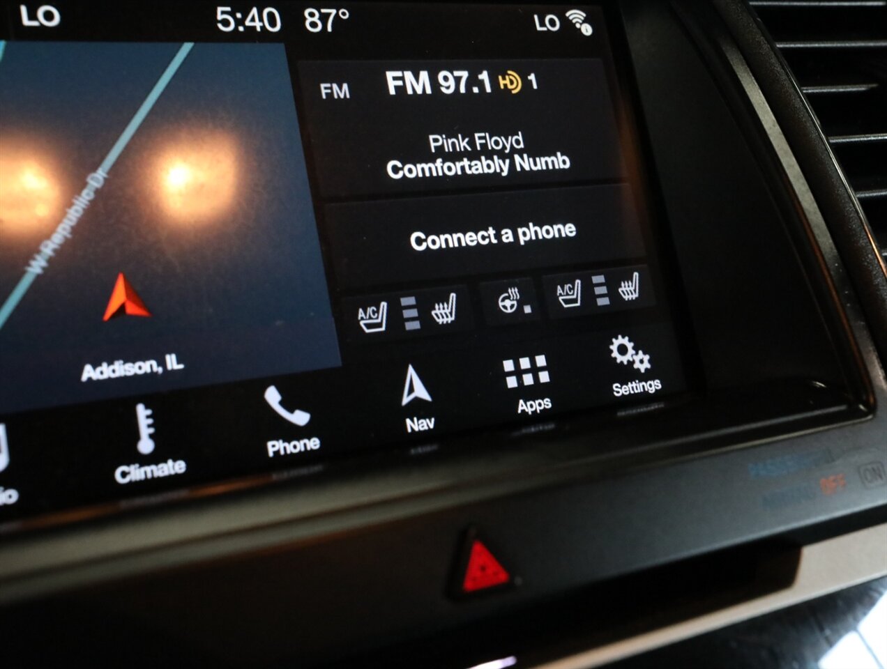 2016 Ford Taurus SHO AWD - Photo 39 - Addison, IL 60101