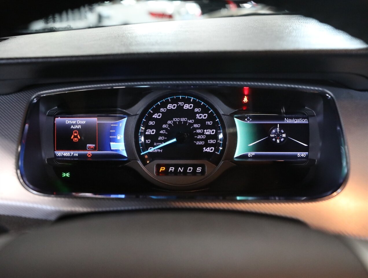 2016 Ford Taurus SHO AWD - Photo 44 - Addison, IL 60101