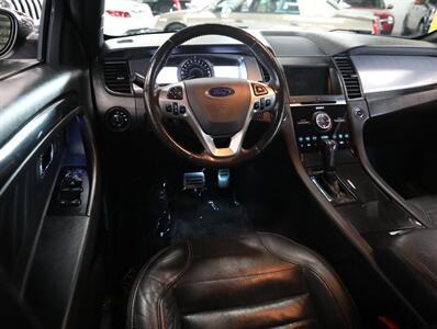 2016 Ford Taurus SHO AWD - Photo 29 - Addison, IL 60101