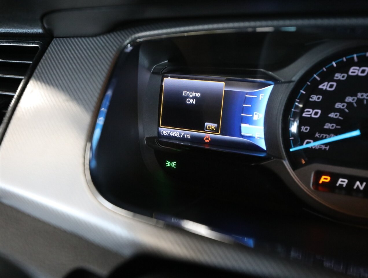 2016 Ford Taurus SHO AWD - Photo 45 - Addison, IL 60101