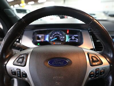 2016 Ford Taurus SHO AWD - Photo 43 - Addison, IL 60101