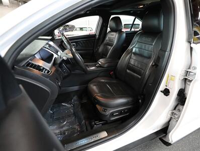 2016 Ford Taurus SHO AWD - Photo 32 - Addison, IL 60101