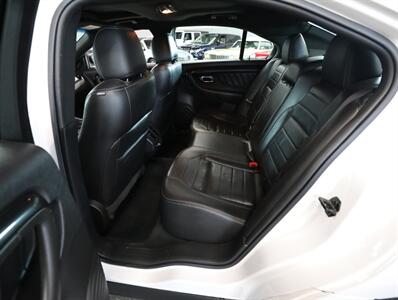 2016 Ford Taurus SHO AWD - Photo 28 - Addison, IL 60101