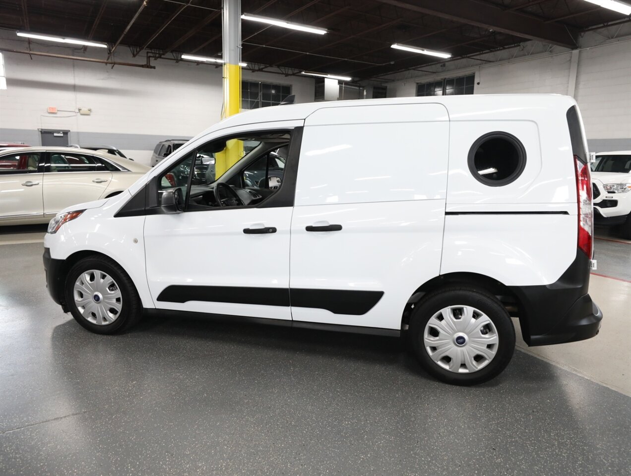 2019 Ford Transit Connect XL - Photo 14 - Addison, IL 60101