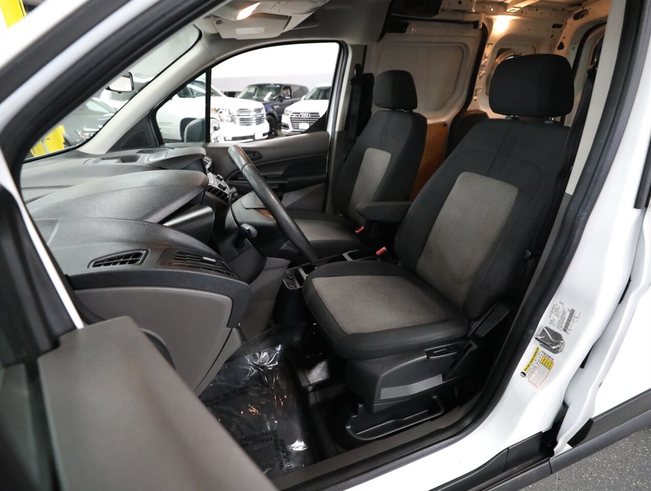 2019 Ford Transit Connect XL - Photo 28 - Addison, IL 60101