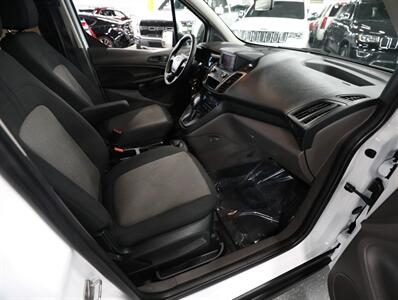 2019 Ford Transit Connect XL   - Photo 16 - Addison, IL 60101