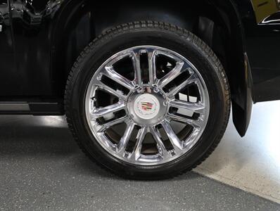 2012 Cadillac Escalade EXT Premium   - Photo 46 - Addison, IL 60101