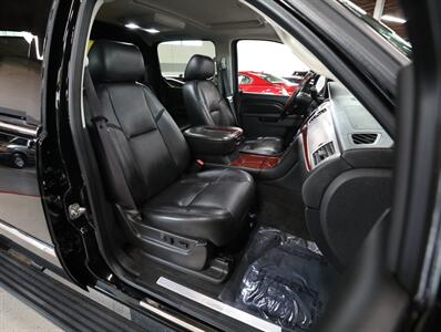 2012 Cadillac Escalade EXT Premium   - Photo 21 - Addison, IL 60101