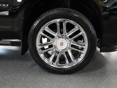2012 Cadillac Escalade EXT Premium   - Photo 48 - Addison, IL 60101