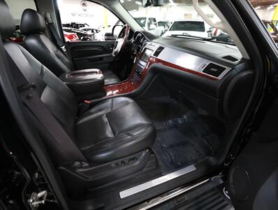 2012 Cadillac Escalade EXT Premium   - Photo 20 - Addison, IL 60101