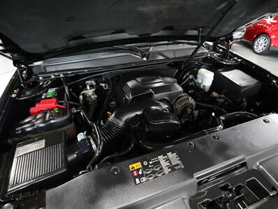 2012 Cadillac Escalade EXT Premium   - Photo 51 - Addison, IL 60101