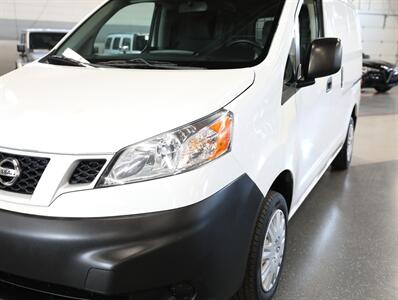 2018 Nissan NV200 S   - Photo 5 - Addison, IL 60101