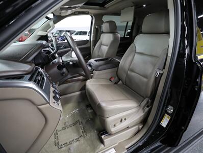 2017 Chevrolet Suburban LT 4WD   - Photo 35 - Addison, IL 60101