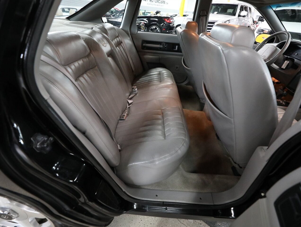 1996 Chevrolet Impala SS - Photo 34 - Addison, IL 60101