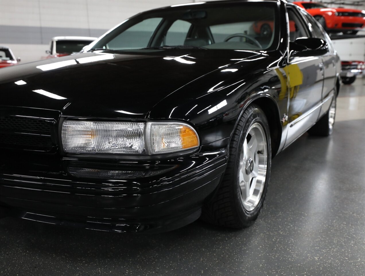 1996 Chevrolet Impala SS - Photo 5 - Addison, IL 60101