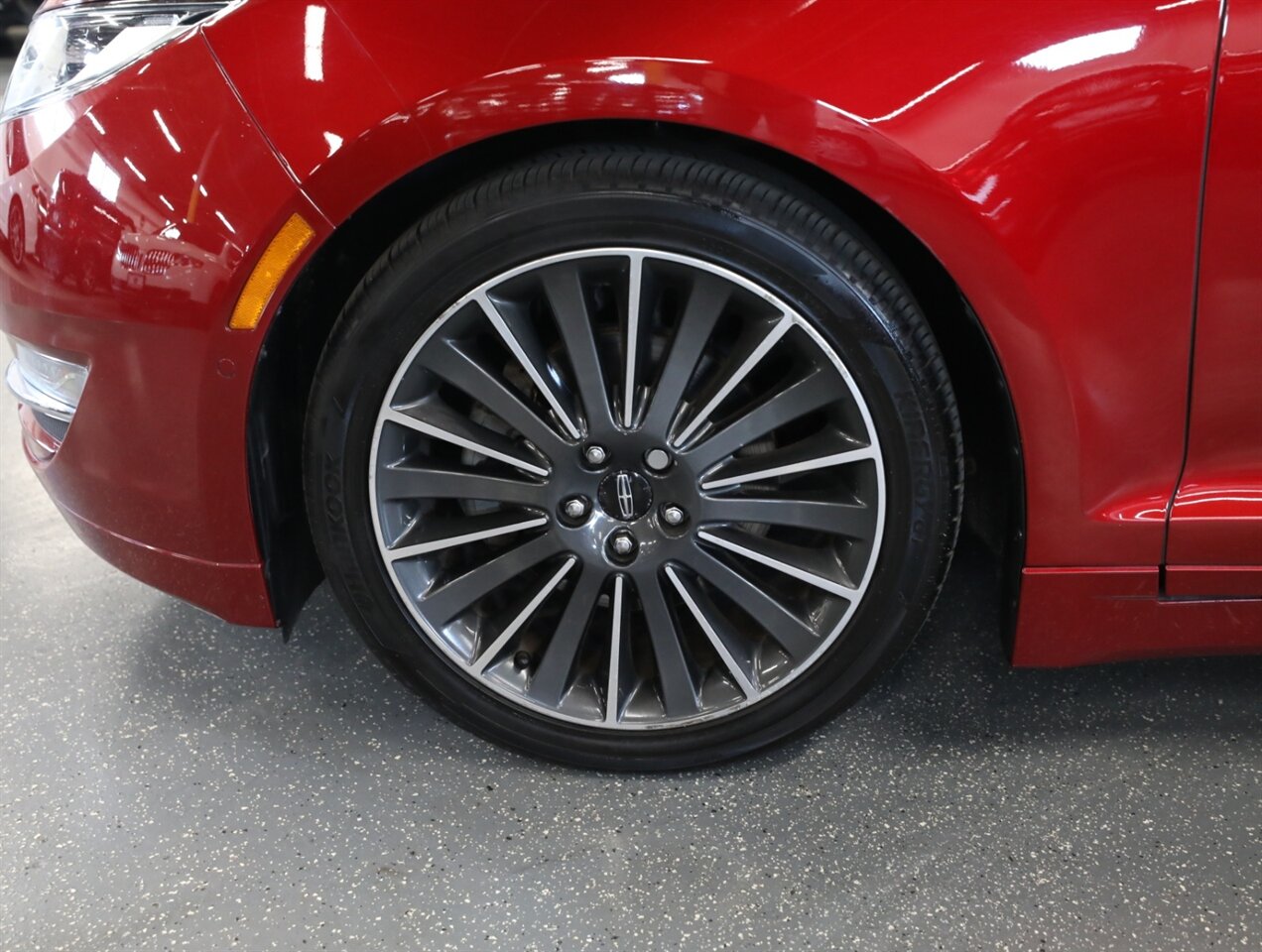 2016 Lincoln MKZ AWD - Photo 43 - Addison, IL 60101