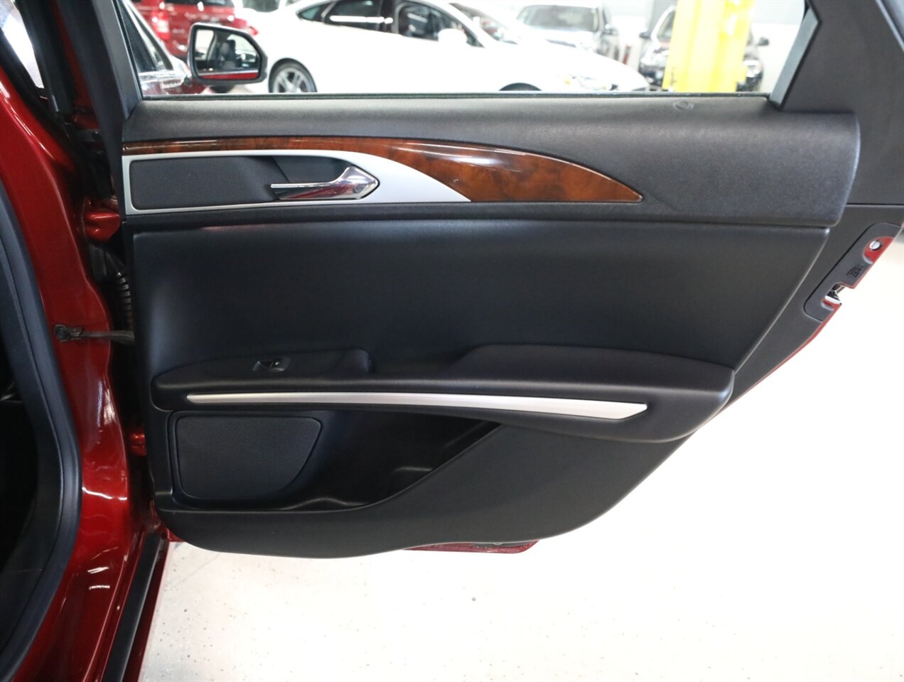 2016 Lincoln MKZ AWD - Photo 20 - Addison, IL 60101
