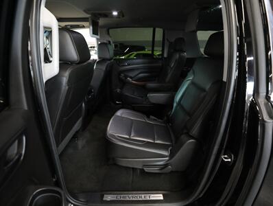 2018 Chevrolet Suburban Premier 4WD   - Photo 30 - Addison, IL 60101