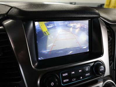 2018 Chevrolet Suburban Premier 4WD   - Photo 44 - Addison, IL 60101