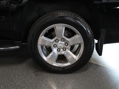 2018 Chevrolet Suburban Premier 4WD   - Photo 51 - Addison, IL 60101