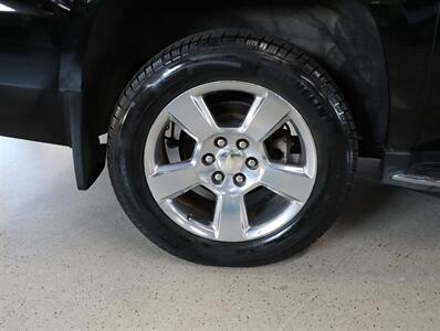 2018 Chevrolet Suburban Premier 4WD   - Photo 54 - Addison, IL 60101