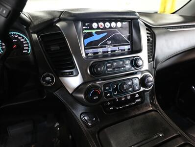 2018 Chevrolet Suburban Premier 4WD   - Photo 40 - Addison, IL 60101