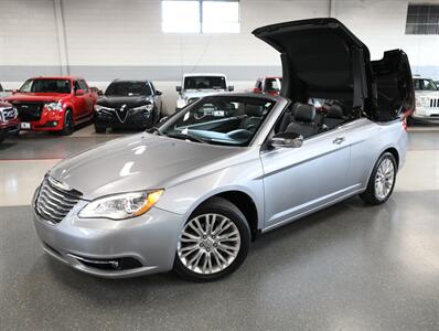 2013 Chrysler 200 Series Limited   - Photo 34 - Addison, IL 60101