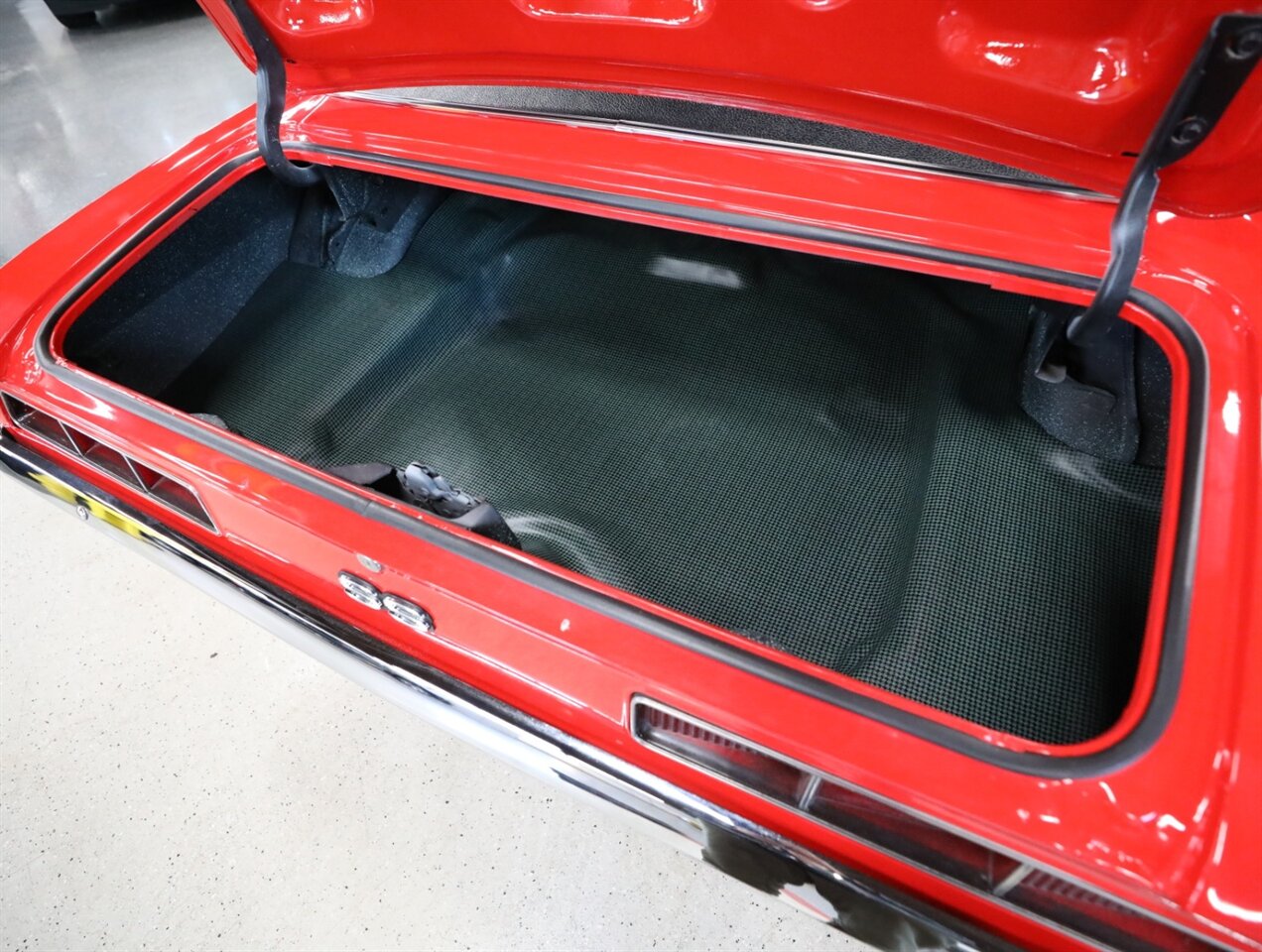 1969 Chevrolet Camaro SS Tribute - Photo 35 - Addison, IL 60101