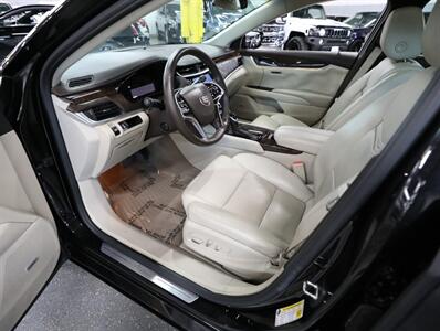 2015 Cadillac XTS Luxury AWD   - Photo 29 - Addison, IL 60101
