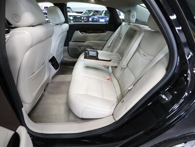 2015 Cadillac XTS Luxury AWD   - Photo 25 - Addison, IL 60101