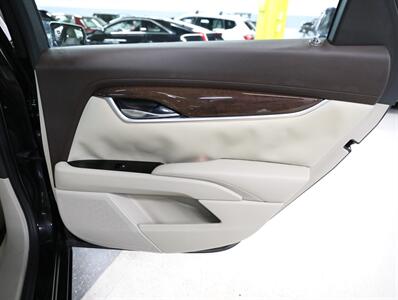 2015 Cadillac XTS Luxury AWD   - Photo 19 - Addison, IL 60101
