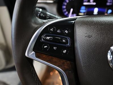 2015 Cadillac XTS Luxury AWD   - Photo 39 - Addison, IL 60101