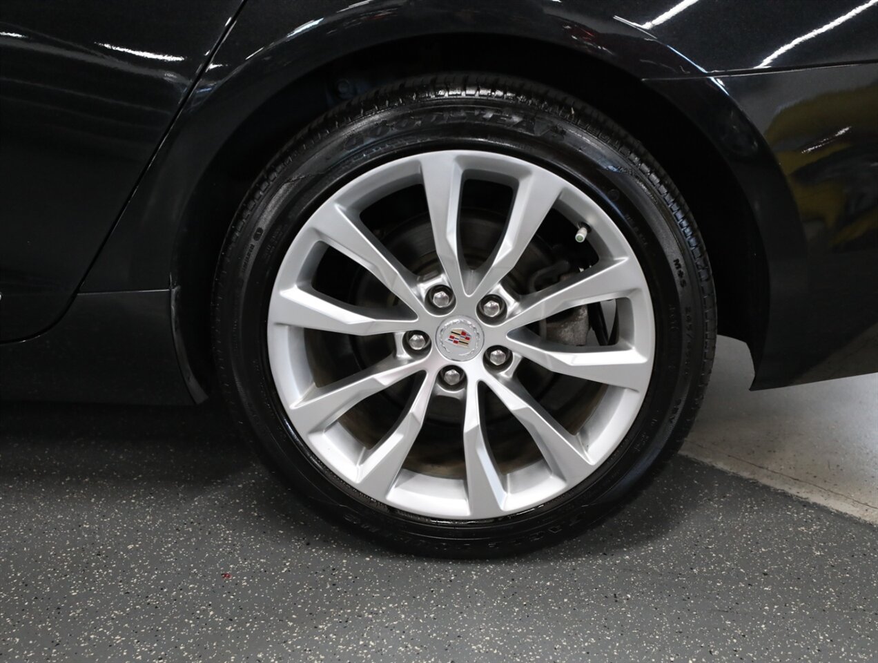 2015 Cadillac XTS Luxury AWD - Photo 44 - Addison, IL 60101