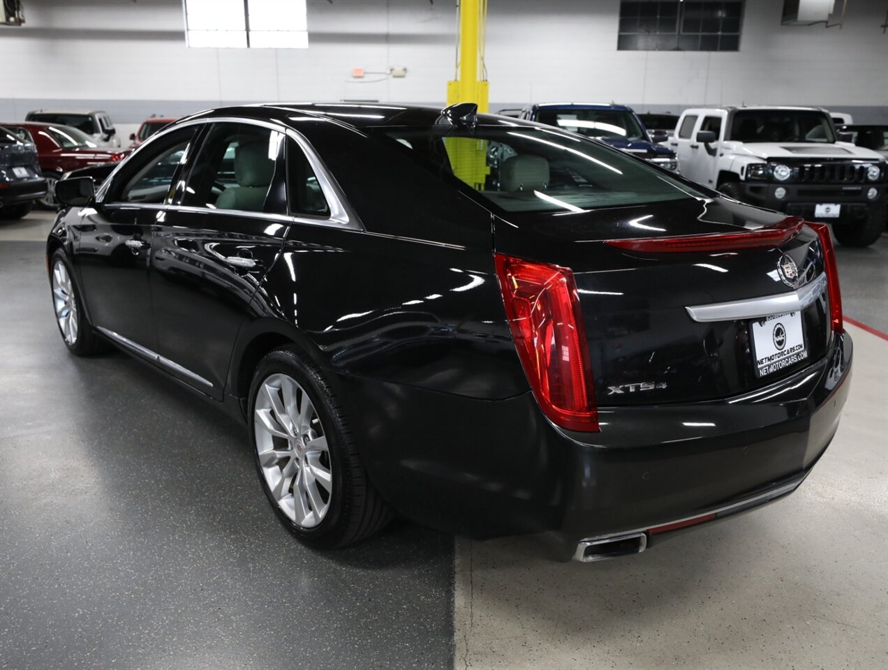 2015 Cadillac XTS Luxury AWD - Photo 13 - Addison, IL 60101